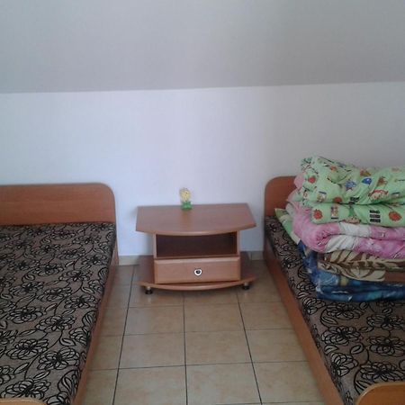 U Gosi Hotel Jarosławiec Kültér fotó