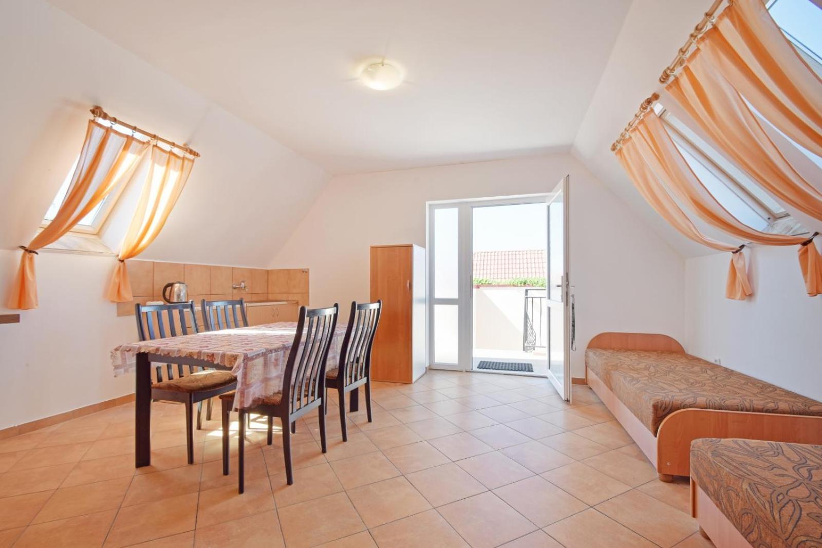 U Gosi Hotel Jarosławiec Kültér fotó